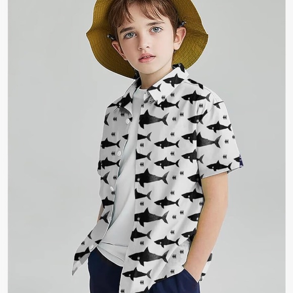 NWT Boys Button Down Shirt shark Hawaiian Aloha Short Sleeve Dress Shirt Top - Picture 2 of 2